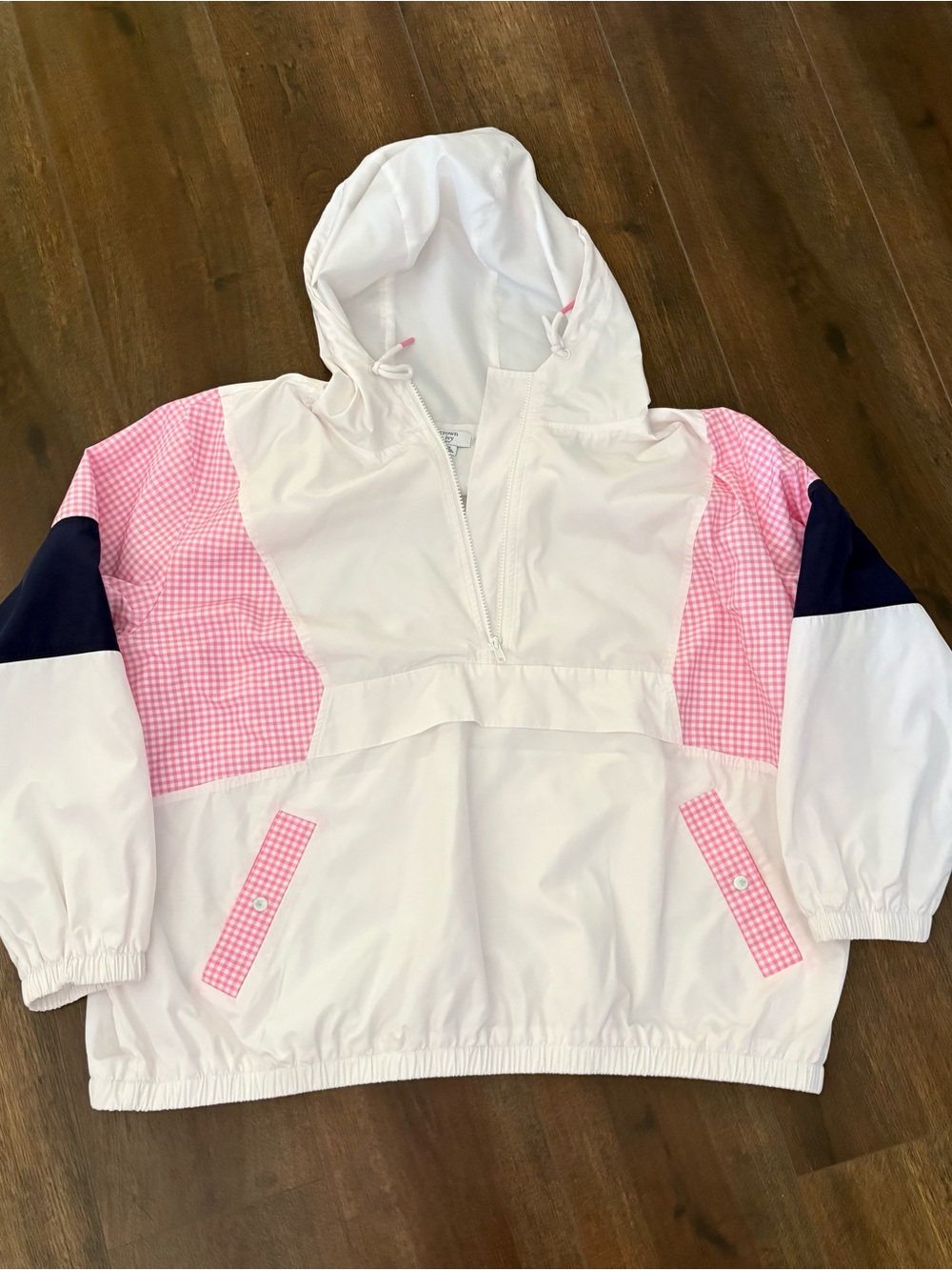 crown & ivy White Pullover Hoodie with Pink Gingham and Navy Accents